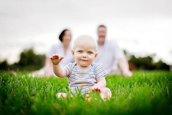 You are currently viewing What Long Distance Parenting Is and Is Not